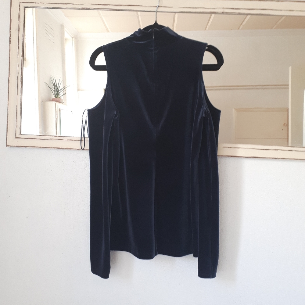 Witchery Blue Velvet Cold Shoulder Blouse Size Small - Picture 7 of 12